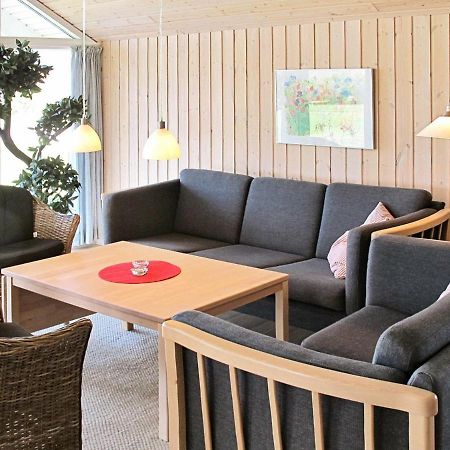 8 Person Holiday Home In V Ggerl Se Bøtø By Екстериор снимка